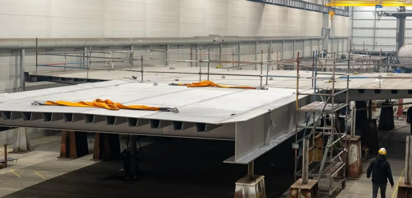 fabrication of a- arge welded stainless steel bridge